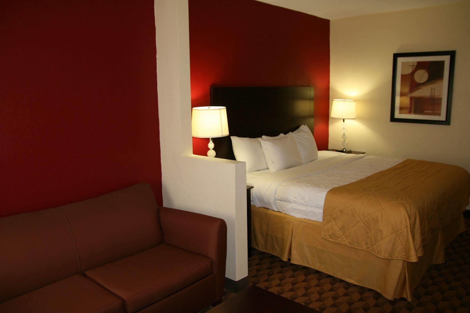 Red Roof Inn & Suites Cincinnati North-Mason Exteriör bild